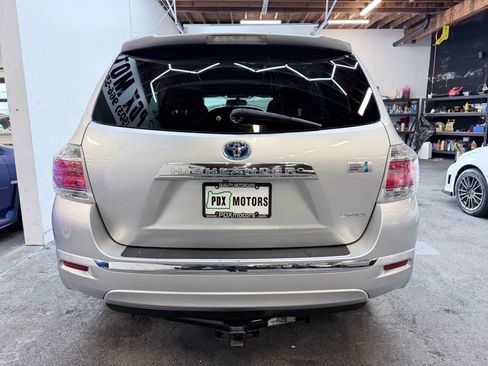 Used 2011 Toyota Highlander Limited image 7