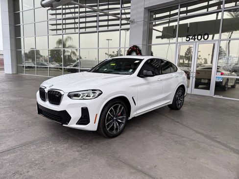 Used 2022 BMW X4 M40i w/ Premium Package image 1