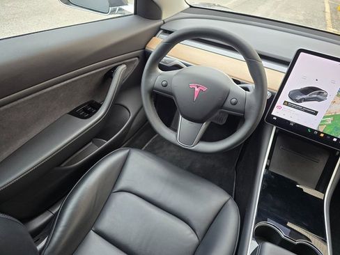 Used 2019 Tesla Model 3 Long Range image 22