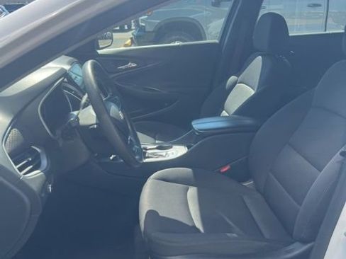 Used 2024 Chevrolet Malibu LT FWD image 21