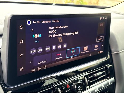 New 2026 Nissan Pathfinder SV image 6