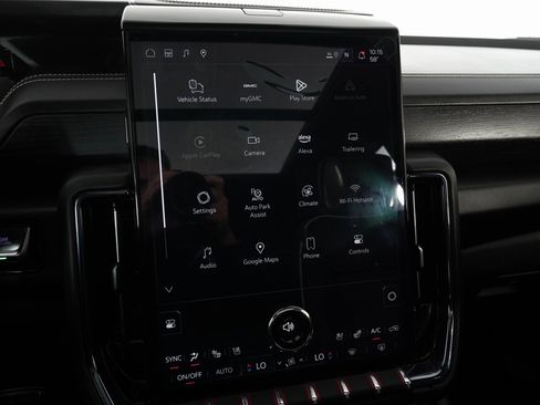 Used 2025 GMC Yukon XL AT4 Ultimate image 28