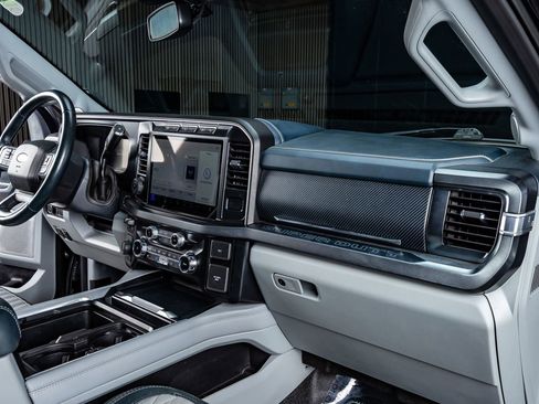 Used 2024 Ford F250 Limited w/ FX4 Off-Road Package image 15