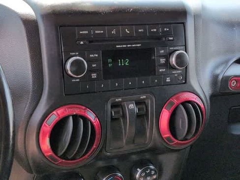 Used 2012 Jeep Wrangler Sport AWD/4WD image 25