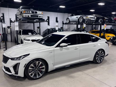 Used 2022 Cadillac CT5 V Blackwing image 2