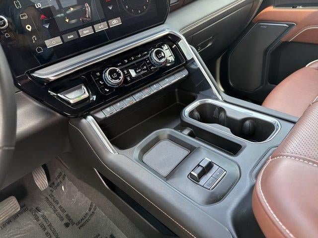 Used 2024 GMC Sierra 2500 Denali Ultimate AWD/4WD image 36
