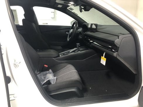 New 2025 Honda Accord Sport image 12