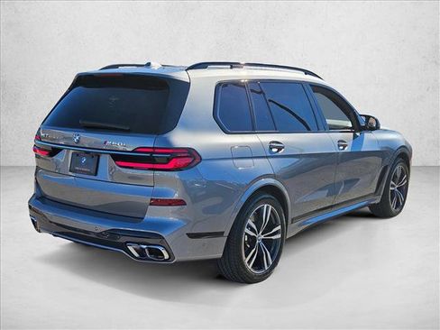 Used 2024 BMW X7 M60i w/ Executive Package image 5