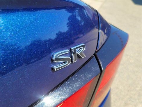 Used 2022 Nissan Altima 2.5 SR image 6