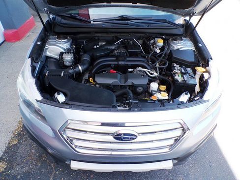 Used 2015 Subaru Outback 2.5i Premium AWD/4WD image 21