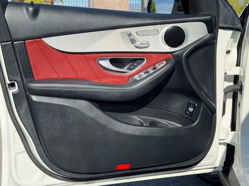 Certified 2022 Mercedes-Benz GLC 300 image 17