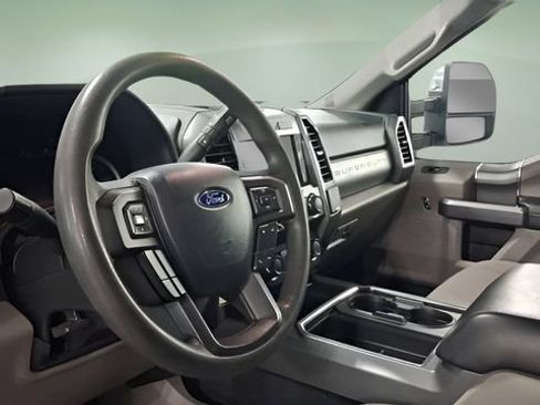 Used 2020 Ford F250 XLT w/ XLT Premium Package AWD/4WD image 28