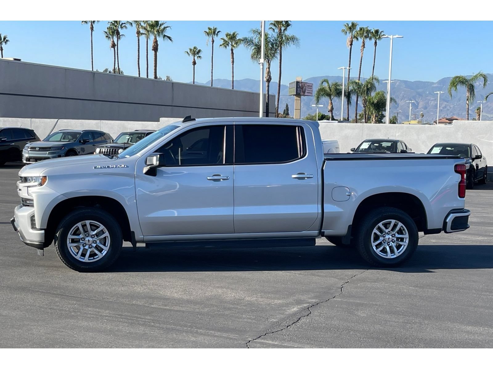 Used 2022 Chevrolet Silverado 1500 RST w/ Safety Package RWD image 2