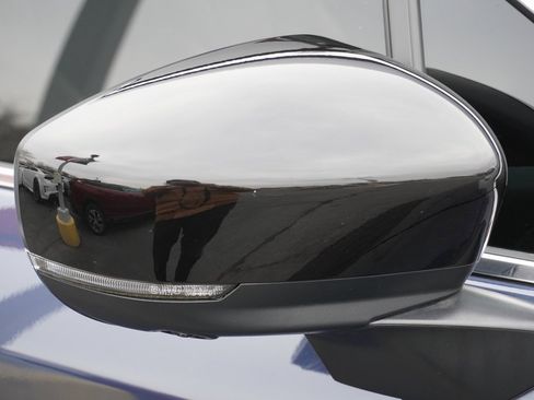 Used 2024 Subaru Ascent Touring w/ Popular Package #2 image 16