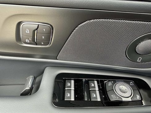 New 2026 Lincoln Nautilus Premier w/ Equipment Group 102A image 19