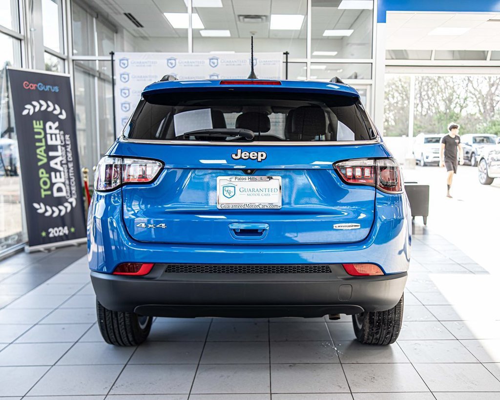 Used 2022 Jeep Compass Latitude AWD/4WD image 14