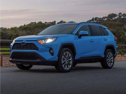 Used 2021 Toyota RAV4 XLE