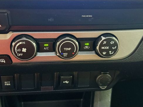 Certified 2022 Toyota Tacoma SR w/ SR Convenience Package RWD image 14