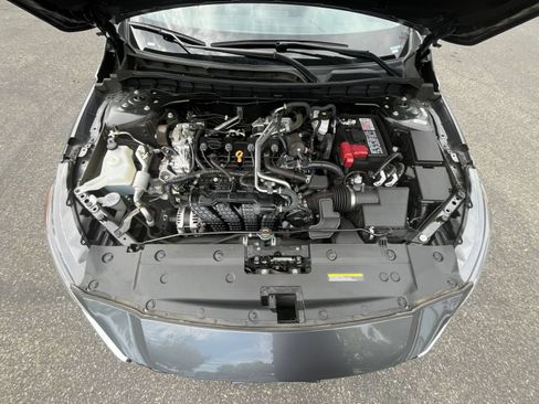 Used 2025 Nissan Altima 2.5 SV FWD image 27