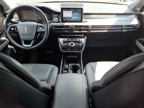 Used 2022 Lincoln Corsair Reserve w/ Towing Package AWD/4WD image 24