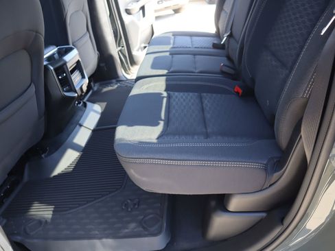New 2026 RAM 1500 4x4 Crew Cab image 13