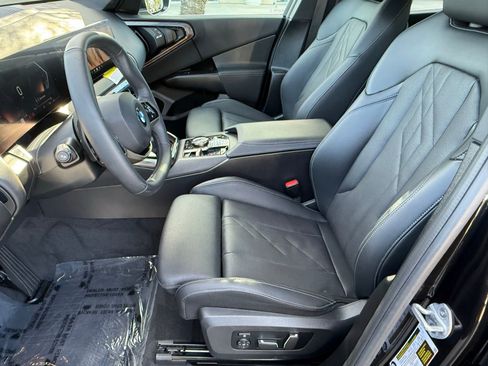 Used 2025 BMW X3 xDrive30i w/ Convenience Package image 22