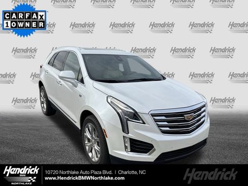 Used 2018 Cadillac XT5 Premium Luxury image 1