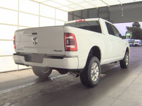 Used 2024 RAM 2500 Laramie w/ Safety Group AWD/4WD image 4