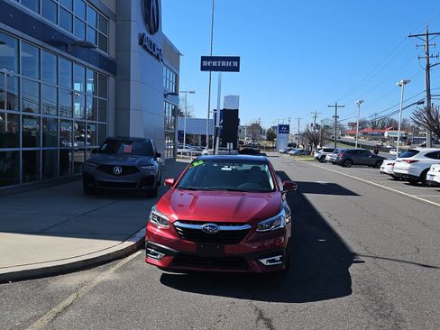 Used 2022 Subaru Legacy Limited XT image 1