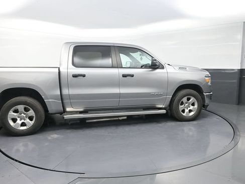 Used 2023 RAM 1500 Big Horn AWD/4WD image 9