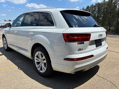 Used 2019 Audi Q7 2.0T Premium AWD/4WD image 4
