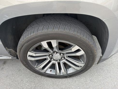 Used 2019 GMC Yukon XL Denali w/ Denali Ultimate Package image 7