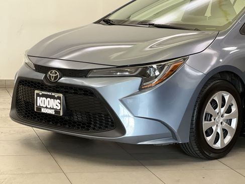 Used 2020 Toyota Corolla LE FWD image 27