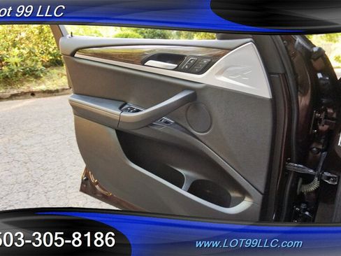 Used 2019 BMW X3 xDrive30i w/ Driving Assistance Package AWD/4WD image 26