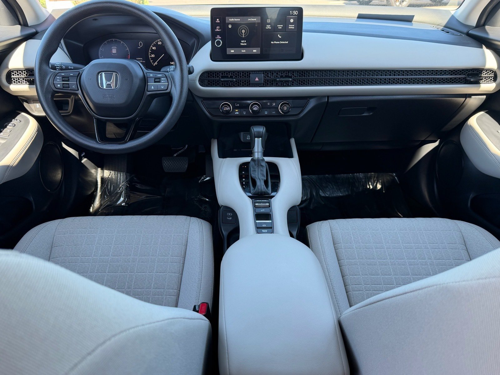 Certified 2027 Honda HR-V LX image 17