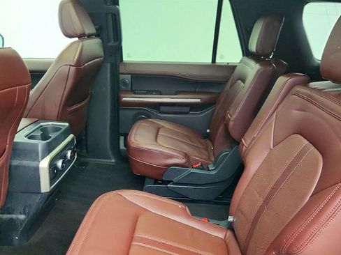 Used 2023 Ford Expedition Max Limited image 19