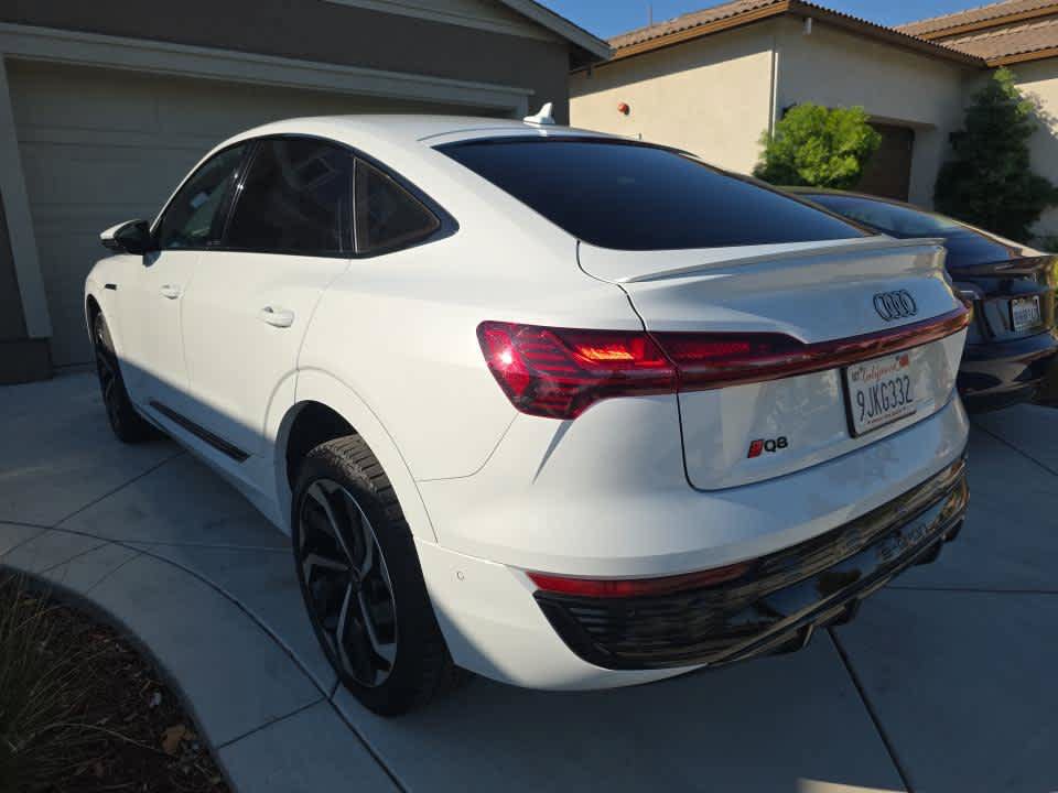Used 2024 Audi Q8 e-tron Premium Plus AWD/4WD image 5