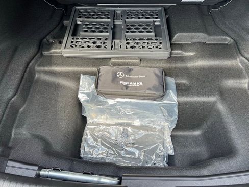 Certified 2024 Mercedes-Benz C 300 4MATIC Sedan image 34