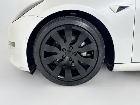 Used 2021 Tesla Model 3 Standard Range Plus RWD image 29