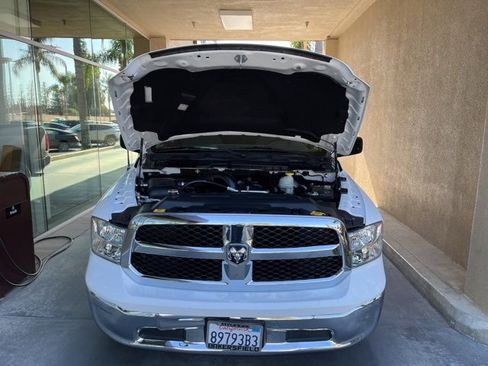 Used 2017 RAM 1500 Classic SLT image 28