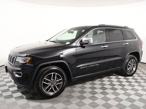 Used 2020 Jeep Grand Cherokee Limited w/ Trailer Tow Group IV image 2