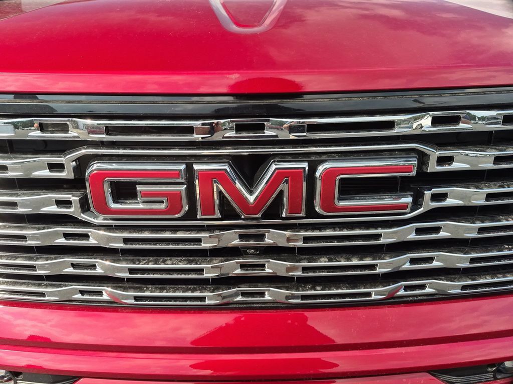 New 2026 GMC Canyon Denali AWD/4WD image 10