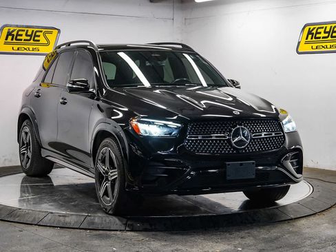 Used 2025 Mercedes-Benz GLE 450 4MATIC image 5