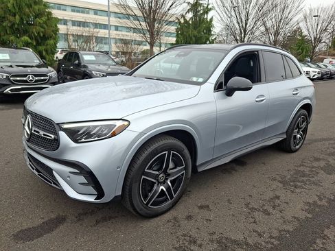 New 2026 Mercedes-Benz GLC 300 4MATIC image 3