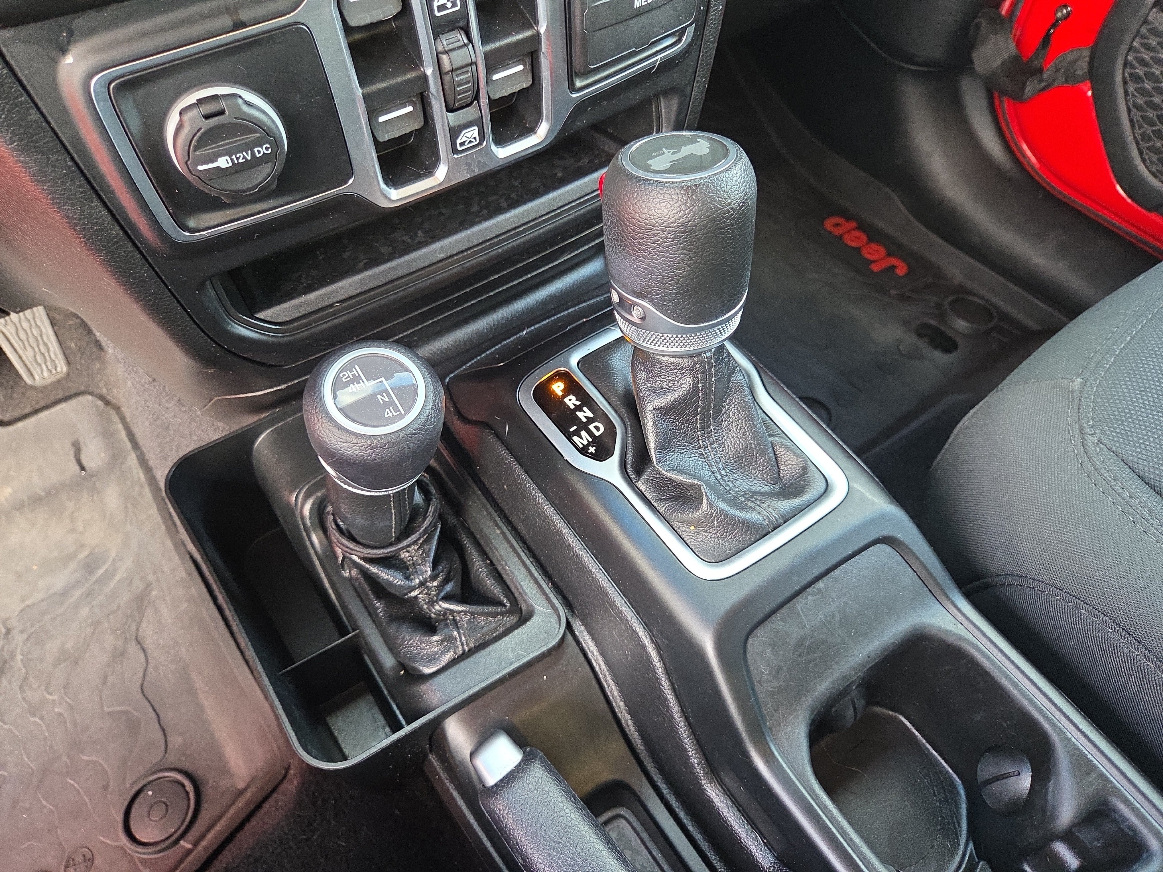 Used 2021 Jeep Wrangler Unlimited Sport AWD/4WD image 25