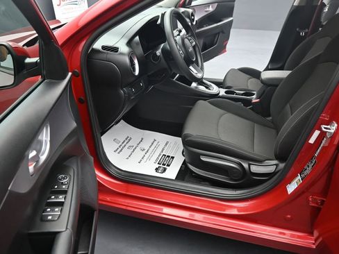 Used 2023 Kia Forte LXS FWD image 17