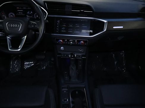 Used 2020 Audi Q3 2.0T Prestige w/ Prestige Package AWD/4WD image 19