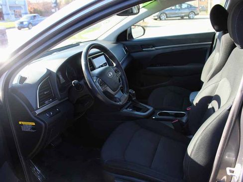 Used 2018 Hyundai Elantra Value Edition image 24