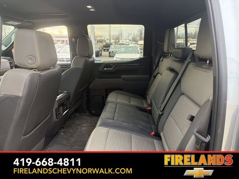 Used 2023 Chevrolet Silverado 1500 ZR2 image 55