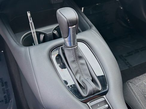 Used 2023 Honda HR-V LX image 15